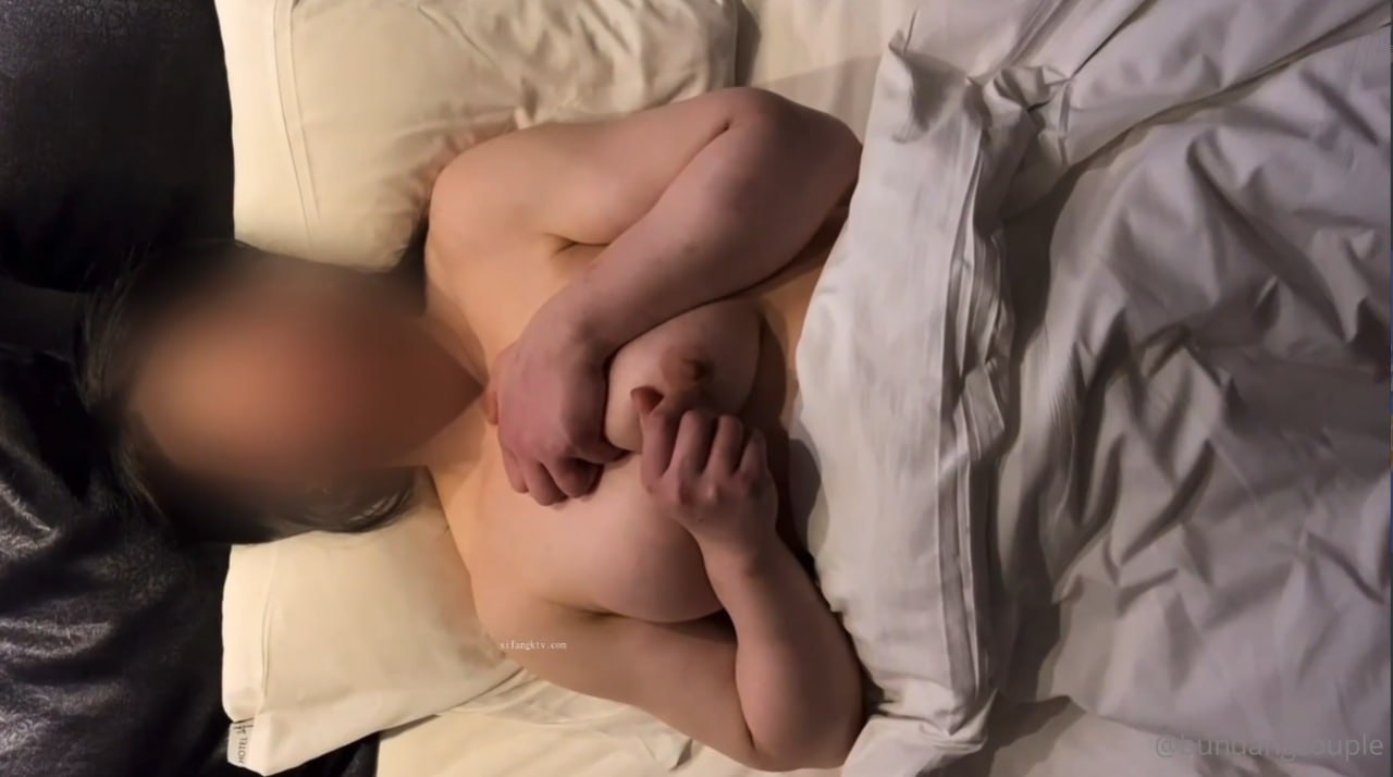 害羞的甜心被猥琐男捣碎处女